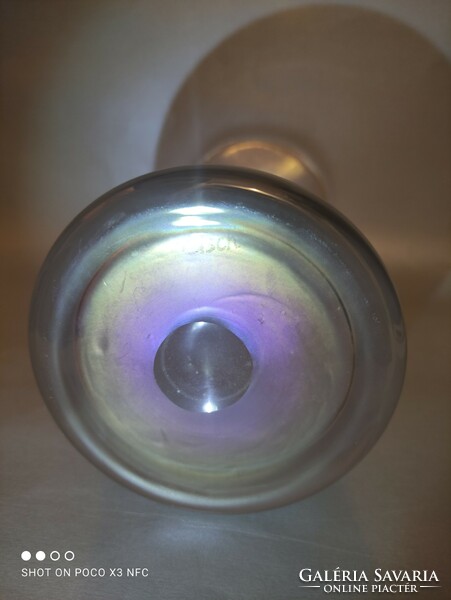 Jelzett eredeti kézműves irizáló EISCH fodros szájú üveg váza
