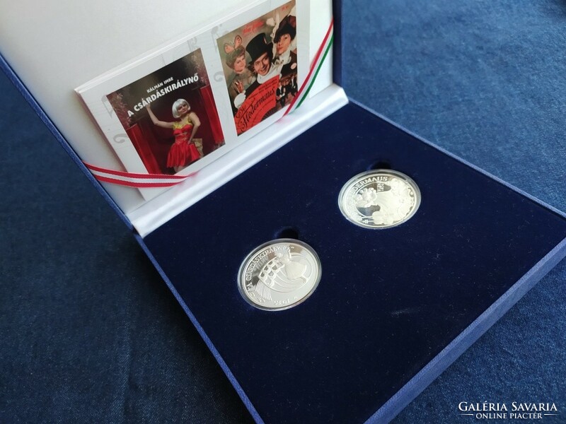 The Queen and the Bat silver commemorative medal set in a gift box (id79033)
