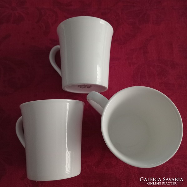 Hófehér Wedgwood angol porcelán csésze, 3 dl