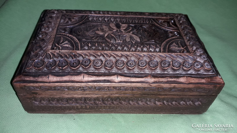 Antique beautiful folk artist wood richly carved jewelry holder floral gift box - 19x12x6 cm as shown in pictures