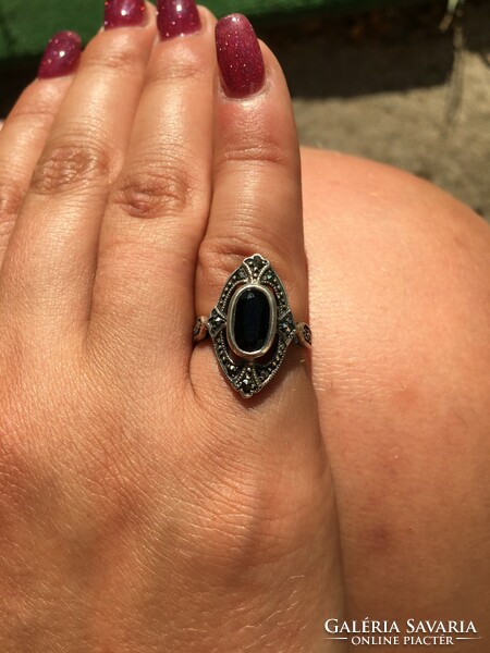 Women's silver ring with onyx and marcasite stones