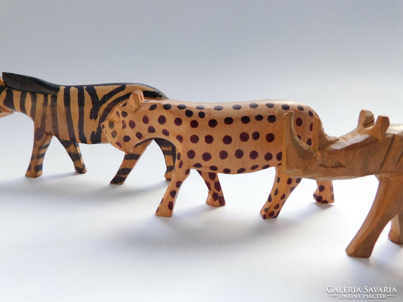 Trópusi fából faragott afrikai állatok - 3 darab - orrszarvú, leopárd, zebra