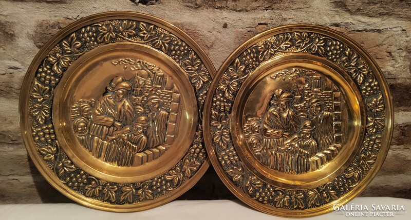 Brass decorative plates 2 pcs