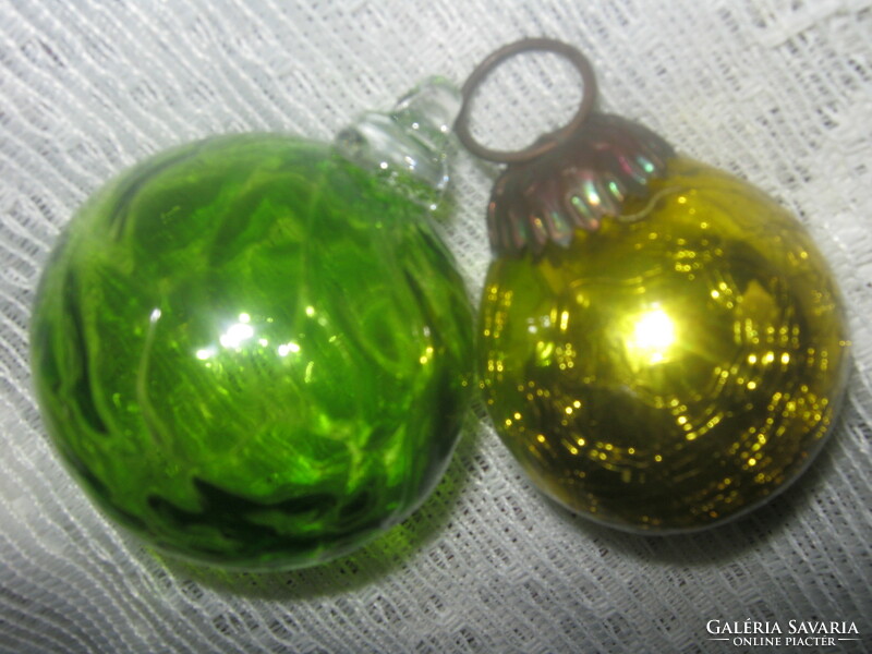 2 Thick glass sphere Christmas tree decorations