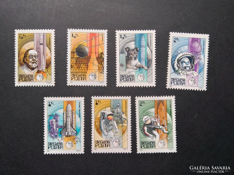 1982 25 years of space exploration ** g3