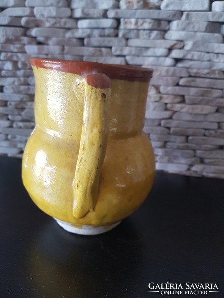 Régi sárga mázas kerámia köcsög Erdelyből, gyüjtemenyből