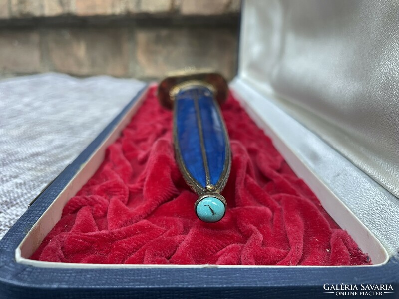 Silver fire-gilded, enameled dagger donated by the Minister of the Interior of the Republic of Poland in 1985