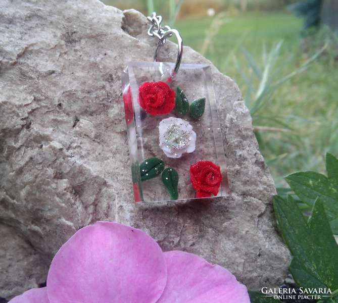 Red and white rose resin rectangle pendant