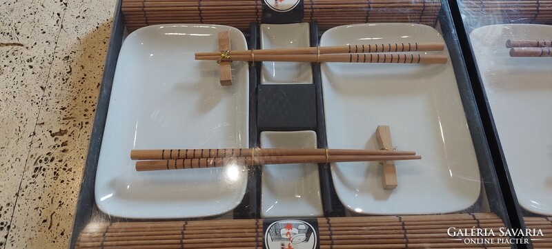 2 original sushi sets