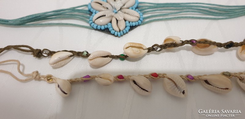 4 pcs old shell necklace and bracelet