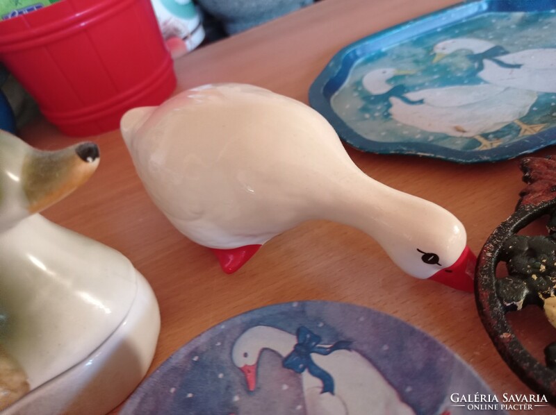 For Easter!!!! For duck and goose lovers, iron coasters, coasters, sugar holders, etc