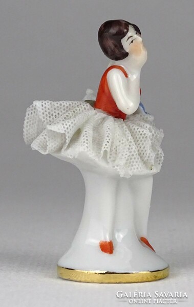 1O146 Régi porcelán mini balerina 5.5 cm