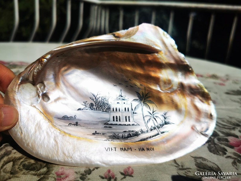Sea pearl shell ashtray, Hanoi, Vietnam