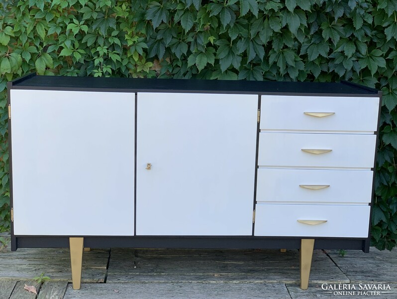 Retro 4-drawer chest of drawers