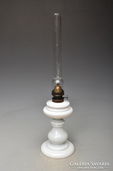 Antique huta glass kerosene lamp. Refurbished, in working order.