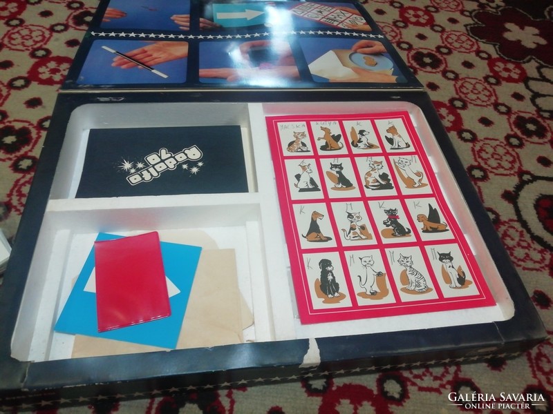 Rodolfo 70 old board games are in the condition shown in the pictures