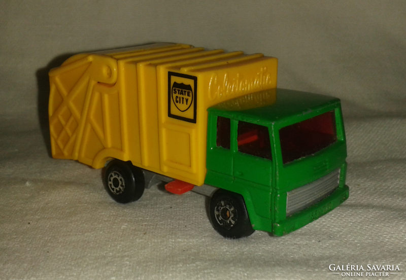 1979 Matchbox Superfast Refuse Truck No 36 Macau modell
