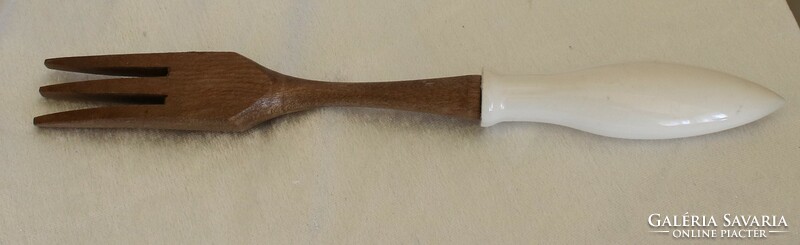 Painted wooden fork with porcelain handle
