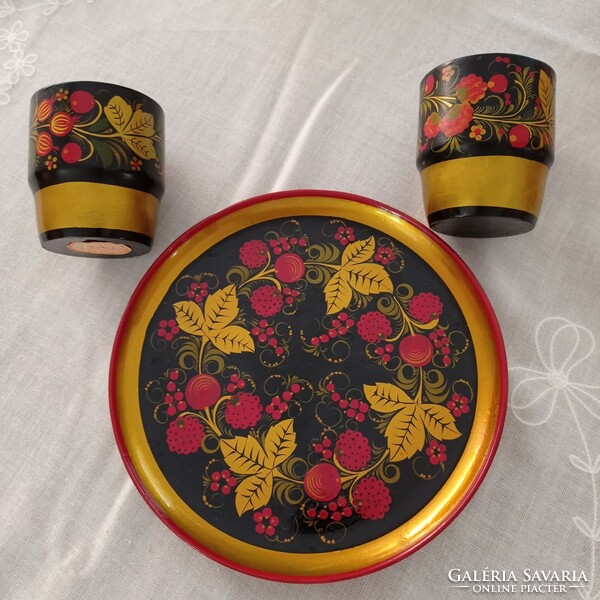 Russian lacquered wooden tray with 2 cups