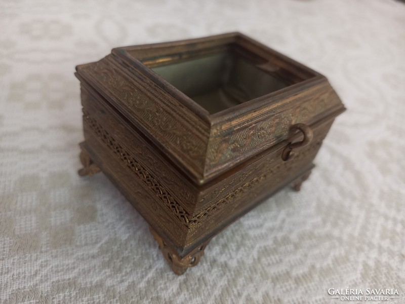 Antique fire-gilded copper jewelry box