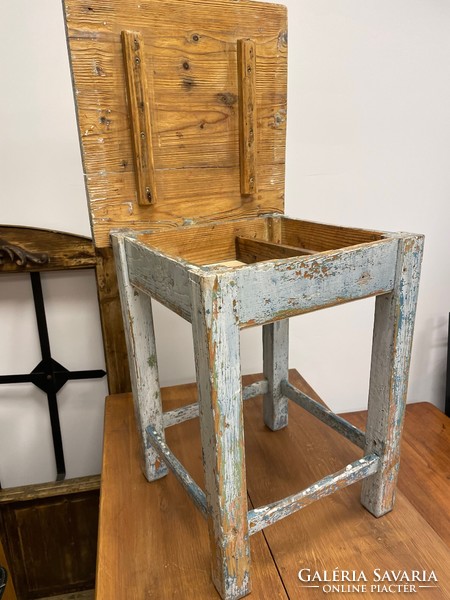 Old folk wooden hokedli, mid-20th century, seat with storage, fold-up sheet, piece with patina, renovated
