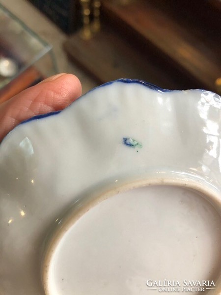 Japán Ming korabeli porcelán kézzel festett tányér, 13 cm-es