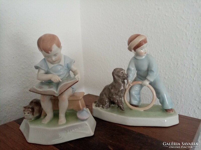 Zsolnay porcelain figurines