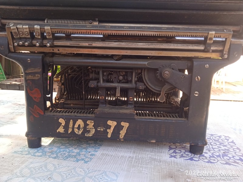 UNDERWOOD antik írógép