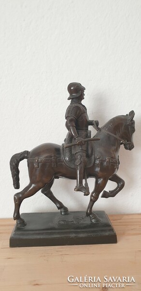 Equestrian bronze statue of Bartolomeo Colleoni