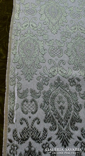 Selyembrokát régi anyag , drapéria , terítő , zöld alapon mintás 660 x 125 cm ~ 8m2