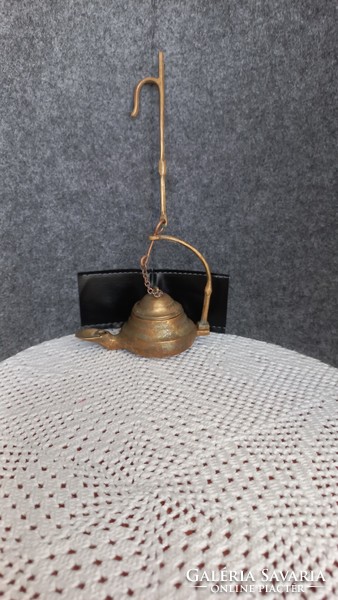 Vintage oriental, copper hanging oil lamp with lid, the lid is fixed with a chain