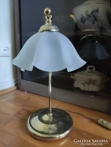 Design copper reading / bedside lamp milk glass goblet vintage atmosphere lighting