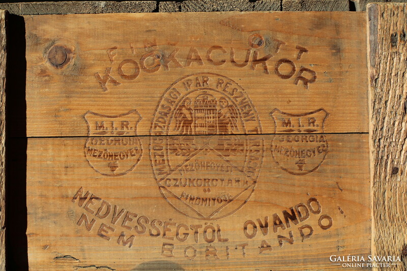 Antique coat of arms vintage loft Mözőhegyes sugar factory wooden chest