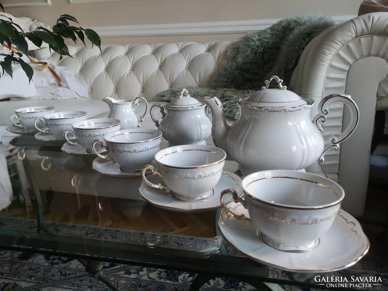Zsolnay 6-person white feathered tea set, 9 flawless, 2005