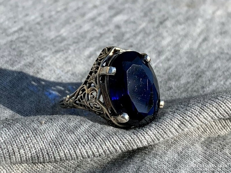 Női ezüst gyűrű kék zafír