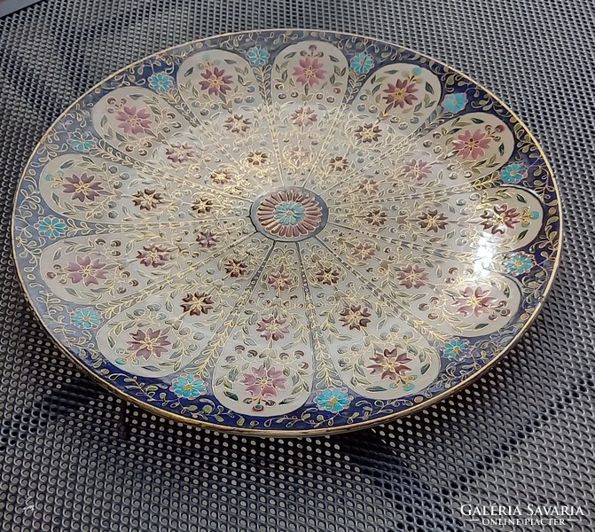 Huge historicizing schütz bowl from 1888, beck irma