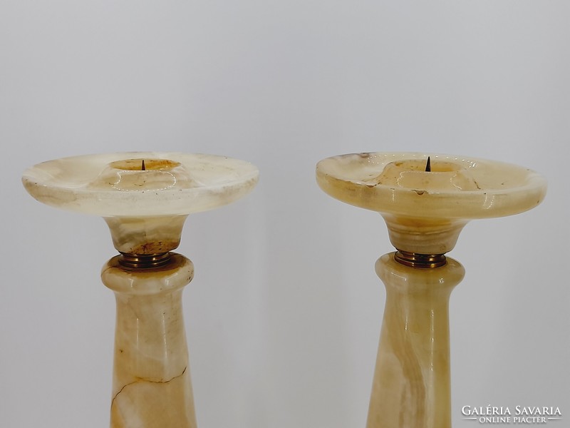 Alabástrom gyertyatartók párban, 23,5 cm