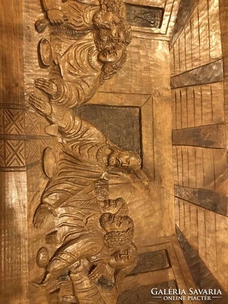 Transylvanian wood carving