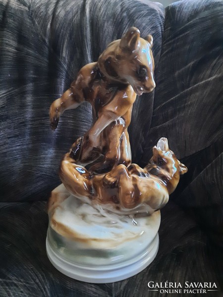 Zsolnay porcelán figura Birkózó medve pár