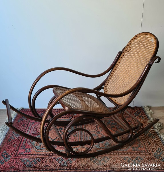 Thonet rocking chair with footrest