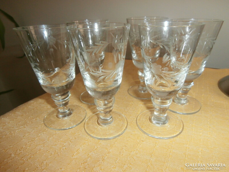 Old engraved short drink glasses
