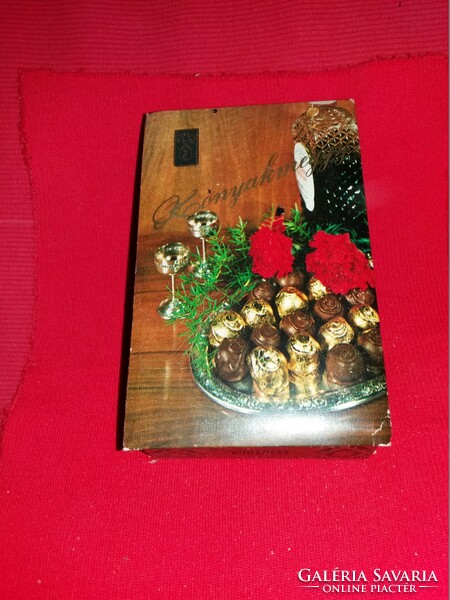Old budapest chocolate factory cognac cherry bobbon box 1976 paper box according to the pictures