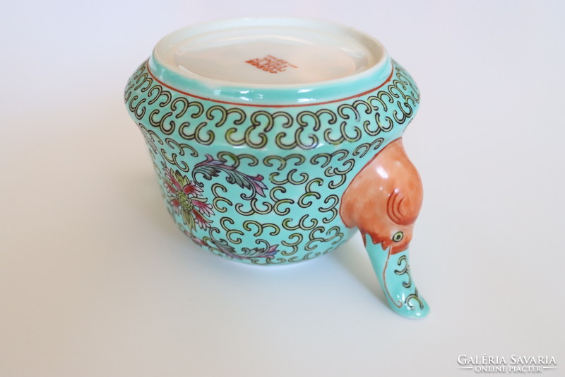 Famille rose wan shou wu jiang mammoth pattern teapot, jug
