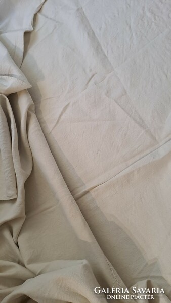 Linen sheet