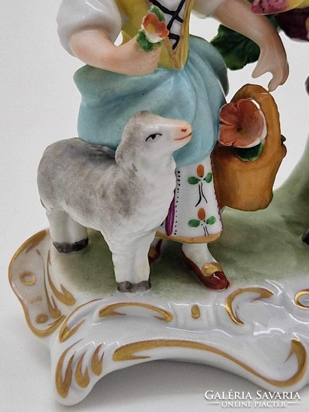 German sitzendorf porcelain girl and boy with lambs 10.5cm
