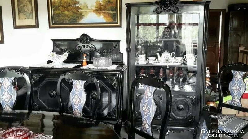 Gyönyörű antik étkező garnitúra fekete faragott