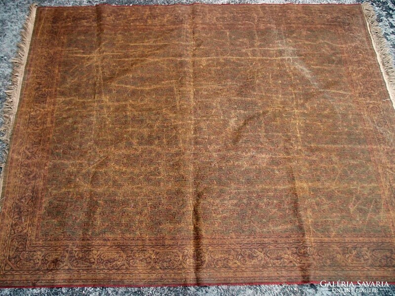 Vintage szőnyeg - falikárpit 170  cm x 138 cm