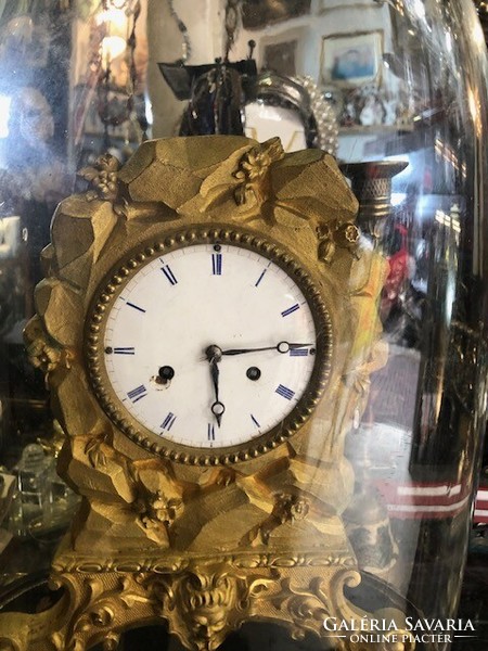 Viennese baroque bronze table clock, with original glass bezel, clock 40 cm, bezel 60 cm