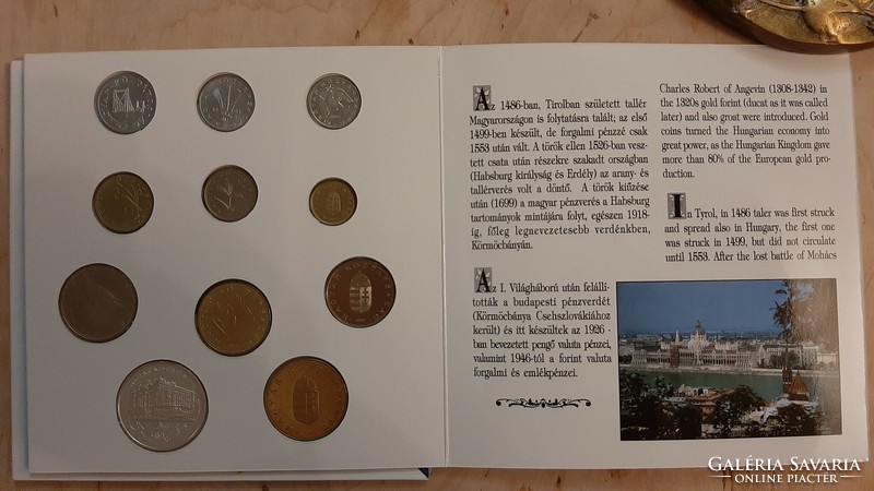 Rare !! 1993 Circulation series, pageable pp unc coins of Hungary inside silver 200 HUF