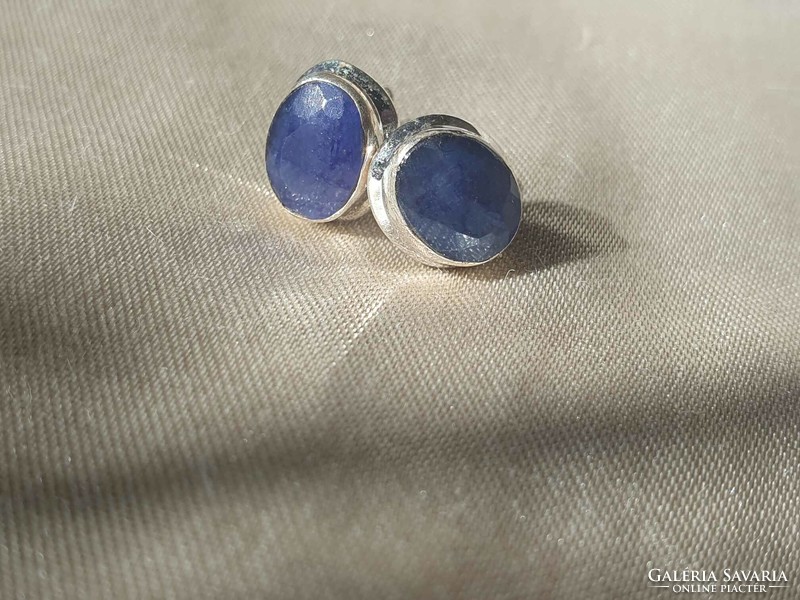 925 sterling silver earrings with real raw sapphires from India